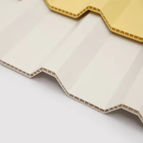 Tejas sintéticas huecas de PVC