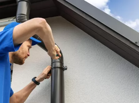 Maximizar la vida útil de los sistemas de drenaje de acero: estrategias clave de mantenimiento